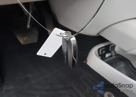 2020 Chrysler Pacifica Touring z USA, uszkodzony, nr VIN 2C4RC1FG9LR232969